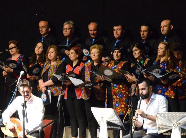 Türk Halk Müziği Koromuzdan Muhteşem Konser