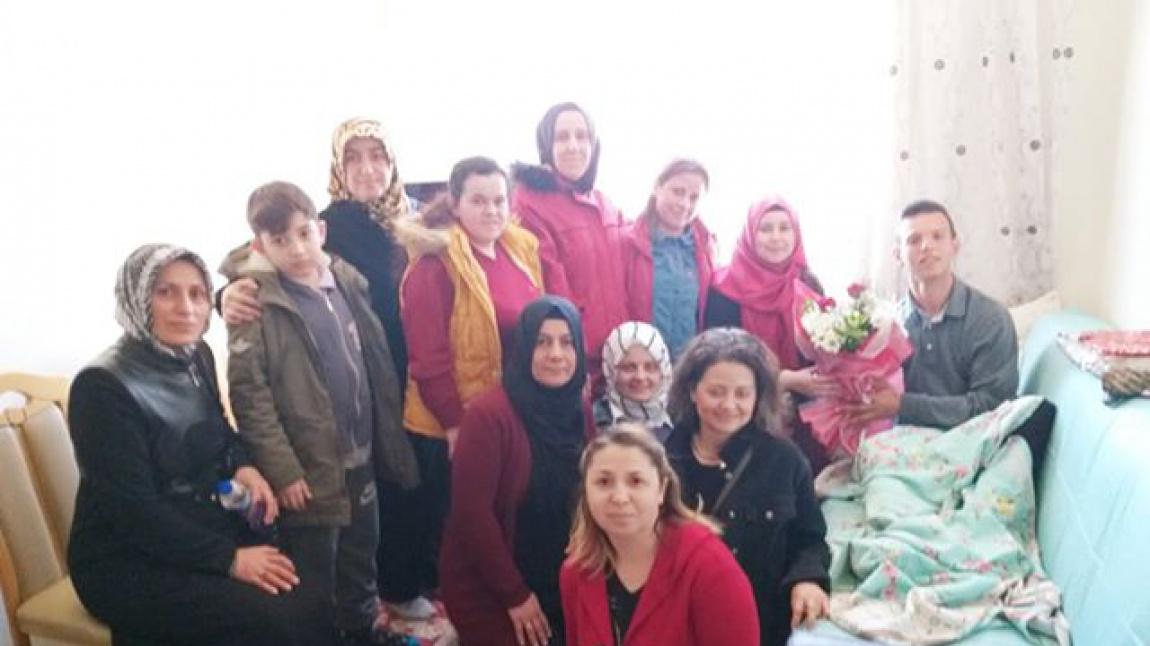 Kursiyerlerimizden İdlib Gazimize Anlamlı Ziyaret